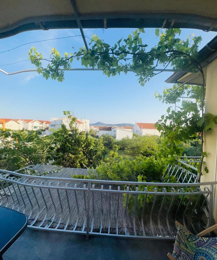 Apartment Udovicic Водице Екстериор снимка
